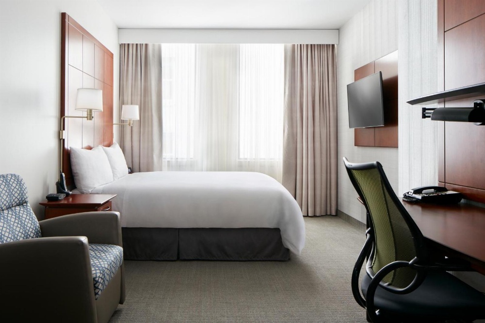 Central Loop Hotel Main image