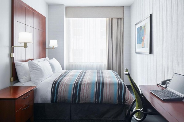 Central Loop Hotel image 6